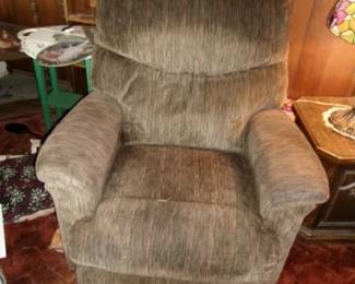 LA Z BOY RECLINER