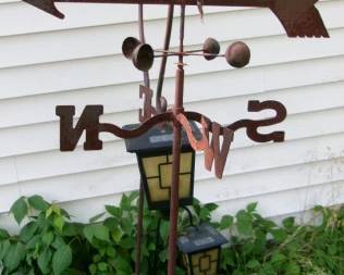 YARD ART
