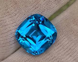Stunning! 18.50 Carats Natural Electric Blue Topaz (Cushion Cut)