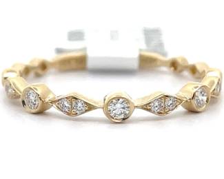 0.13 Carat Natural Diamond Leaf & Bezel Trellis Stackable Ring in 14k Yellow Gold