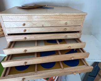 Montessori Cabinet