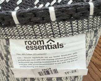 Room Essentials Diamond Pattern Area Rug