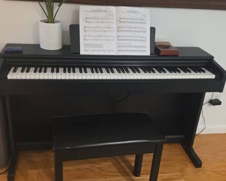 Yamaha Arius YDP-144 Digital Piano