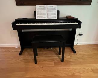 Yamaha Arius YDP-145 Digital Piano