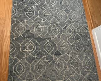 Fieldcrest Style Area Rug