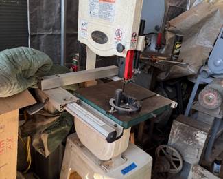 14 inch Grizzly band Saw very good condition with a nice fence