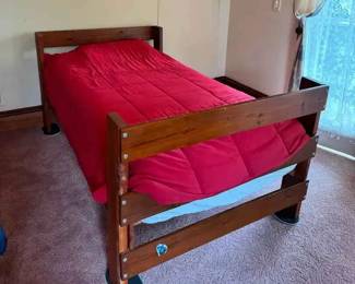 TA136Wood Twin Size Bed Frame 
