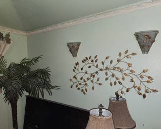 Decorative palm tree, Head board, Lamps, Wall decor