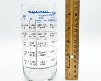 Lot 36: 1996 Weight Watchers Measure-Rite Glass