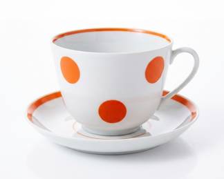 Lot 15: Dulevo Russian Porcelain Teacup and Saucer