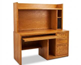 Lot 313: Oak Computer Desk with Hutch