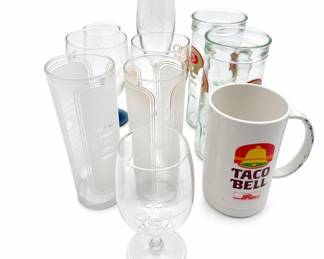 Lot 475B: 8-Piece Advertising Glassware Group with 49ers & Taco Bell
