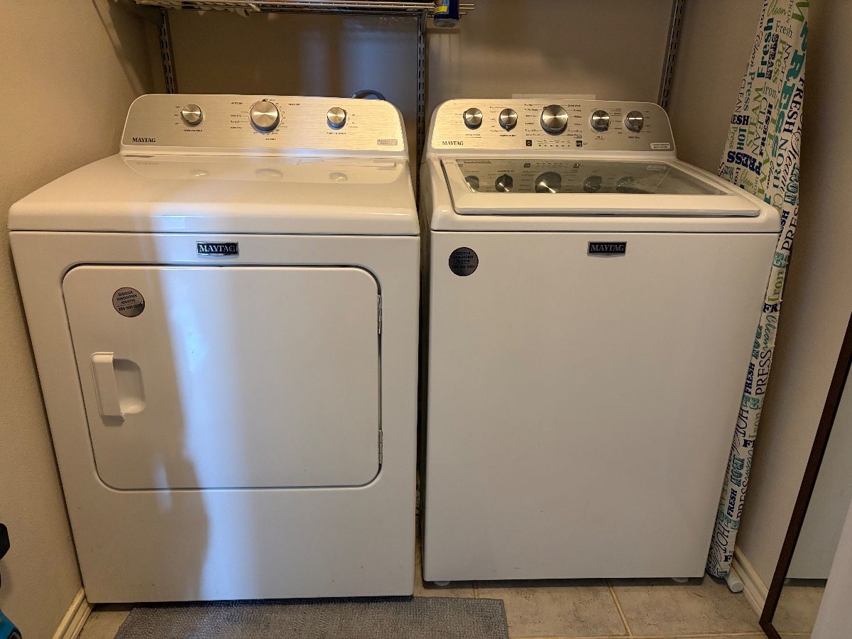 Maytag Washer/Dryer only 1.5 yrs old