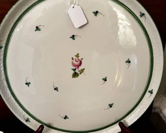 HEREND VIENNA V ROSE PLATTER.