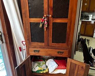 ANTIQUE PIE SAFE.