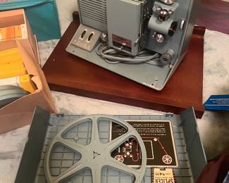 Argus Super 8 / 8mm Film Projector with Film Splicer, Reels & Accessories