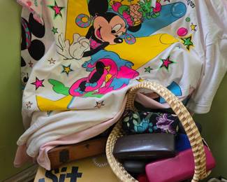 Vintage 1980s Disney NWT, Pop-Art Minnie Mouse