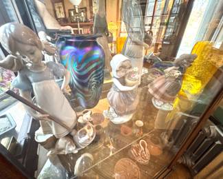 Lladró Porcelain Figurines, Art Glass Vase & Studio Pottery Collection