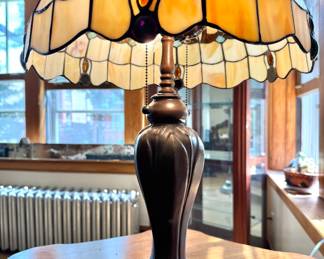 Tiffany Style Stained Glass Table Lamp with Jewel Accents