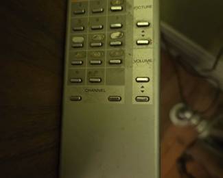 SONY Trinitron Color CRT TV with Remote
