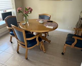 Pedestal Dining Table with Four Upholstered Armchairs