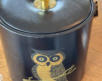 Couroc of Monterey Owl Ice Bucket with Brass-Tone Knob with tray