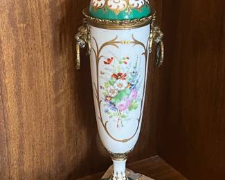 19th Century French Sèvres-style Hand-Painted "Fêtes Galantes" Porcelain & Gilt Bronze Covered Urn, Signed by P. Roche