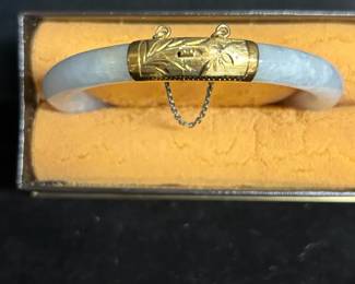 001 White Jade Bracelet with 18k Gold