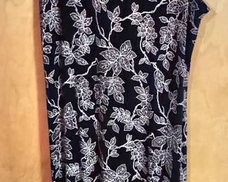 Women's Black Sleeveless Maxi Dress with White Floral Embroidery