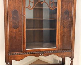 Jacobean Revival Walnut China Display Cabinet with Glass Door, Decorative Wood Fretwork & Turned Legs