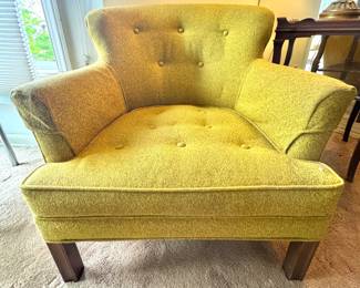 Mid-Century Modern Chartreuse Green Button-Tufted Barrel Lounge Chair with Sculpted Arms & Wood Legs