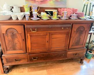 Antique flame mahogany sideboard buffet with carved shell doors