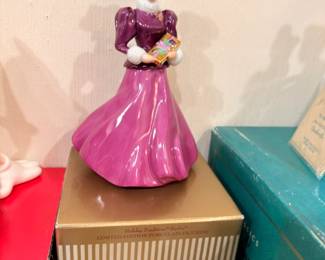 Limited edition Victorian Barbie porcelain figurine with box
