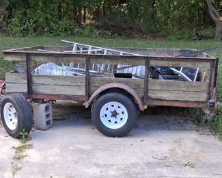 Single axle utility trailer