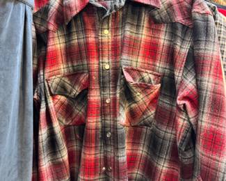 Vintage Pendelton Men's Shirts Most size Medium