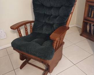 Glider rocker