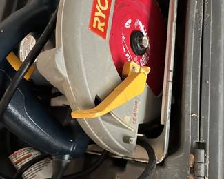 Ryobi circulating saw