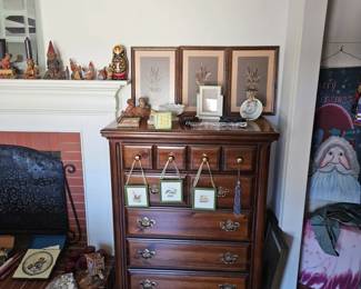 Chest of Drawers