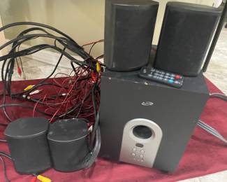 Music & 4 speakers