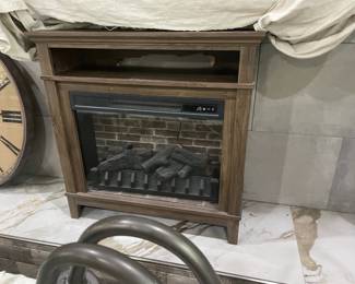 sm. Fire place 30-34 in