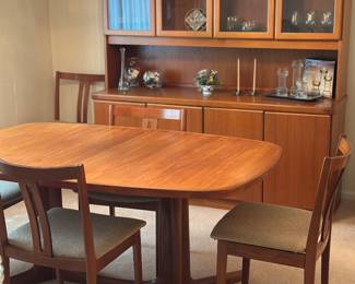 Stamped Gudum Mobelfalorik dining table /chairs and matching hutch