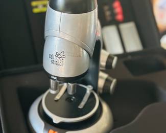 Edu Science student microscope