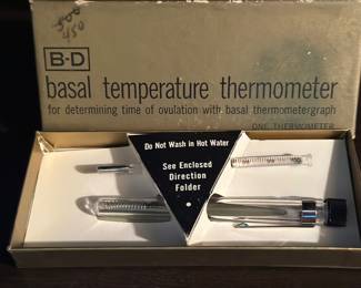 vintage 1950s B-D (Becton, Dickinson and Company) glass mercury basal temperature thermometer kit