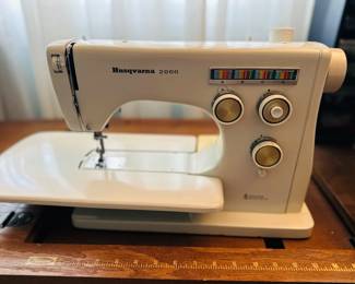 vintage Husqvarna 2000 sewing machine