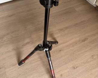 Manfrotto Element MII Aluminum Tripod with Case