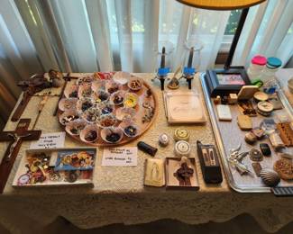Holy Items, Holy Medals, Rosaries, Gemstone Rosaries