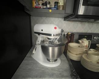 Kitchen aid mixer
