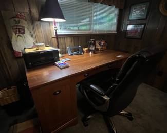 Desk/chair/printer