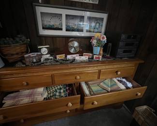 Pine Dresser