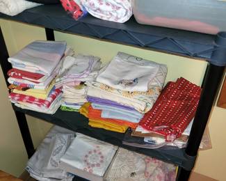 Linens, towels, fabric +++